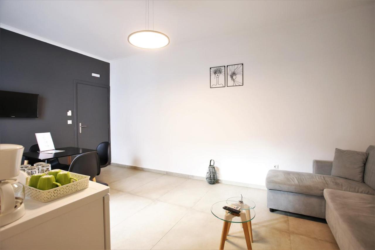 Gk Athens By Gk Properties ภายนอก รูปภาพ