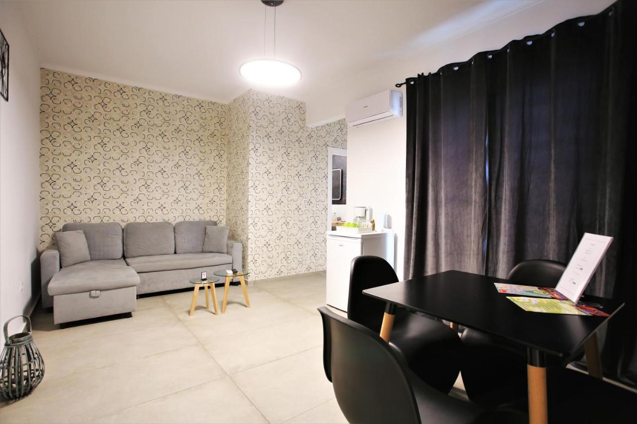 Gk Athens By Gk Properties ภายนอก รูปภาพ